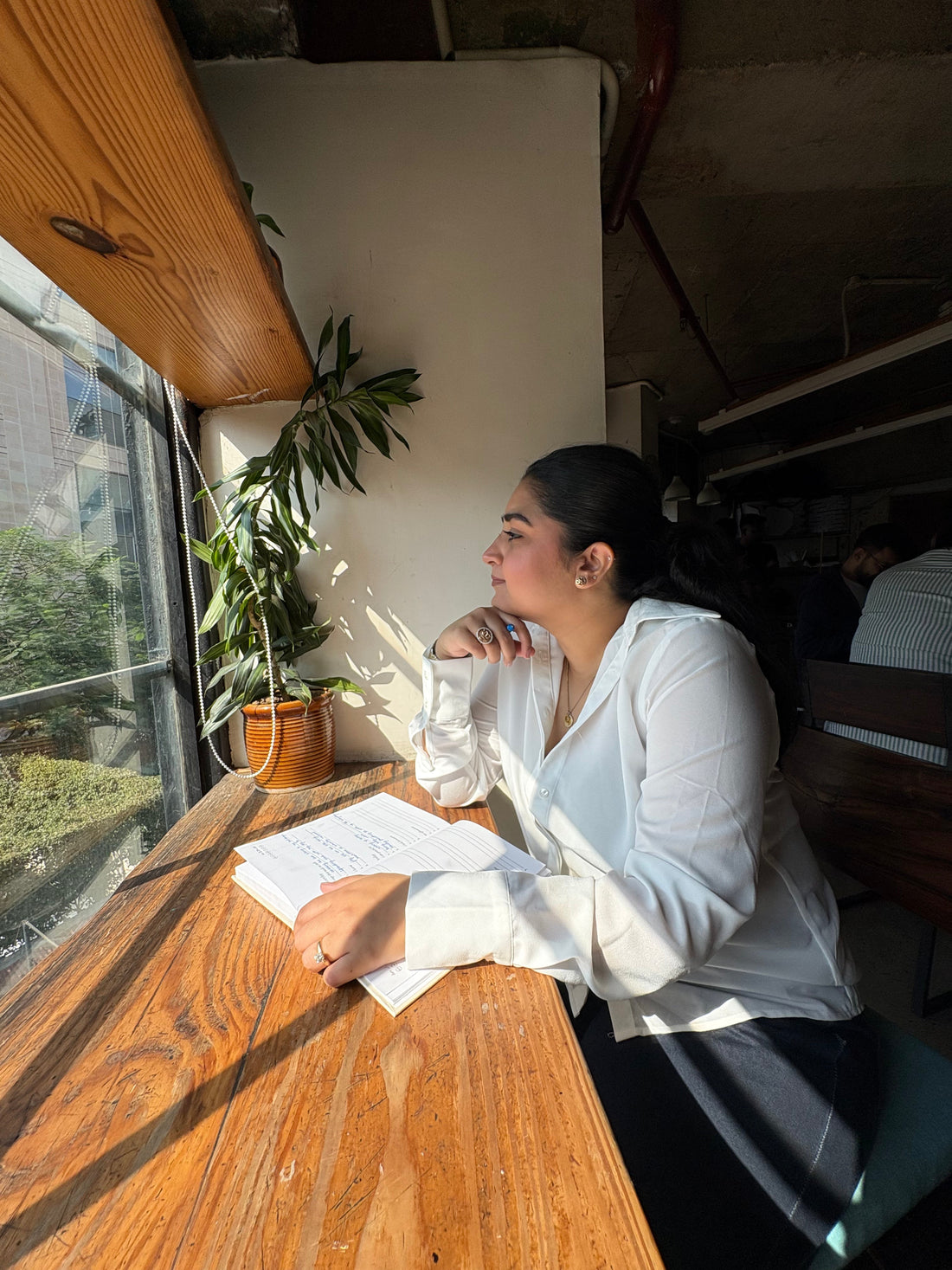 How To Build  A Peaceful Winter Morning Routine